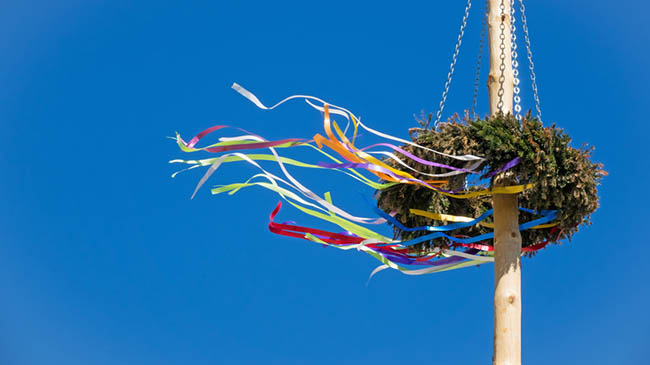Abweichende Öffnungszeiten Maibaum